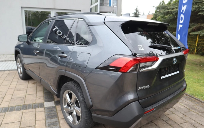 Toyota RAV4 cena 112900 przebieg: 121244, rok produkcji 2019 z Tychy małe 92